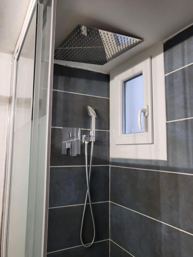 Appartement Avec Son Toit Terrasse, En Plein Coeur De مارسيليا المظهر الخارجي الصورة